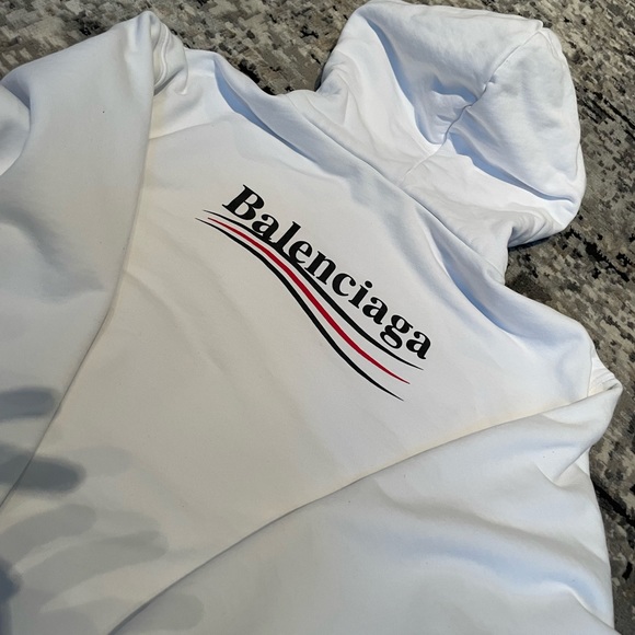 Sweater - Picture 3 of 5